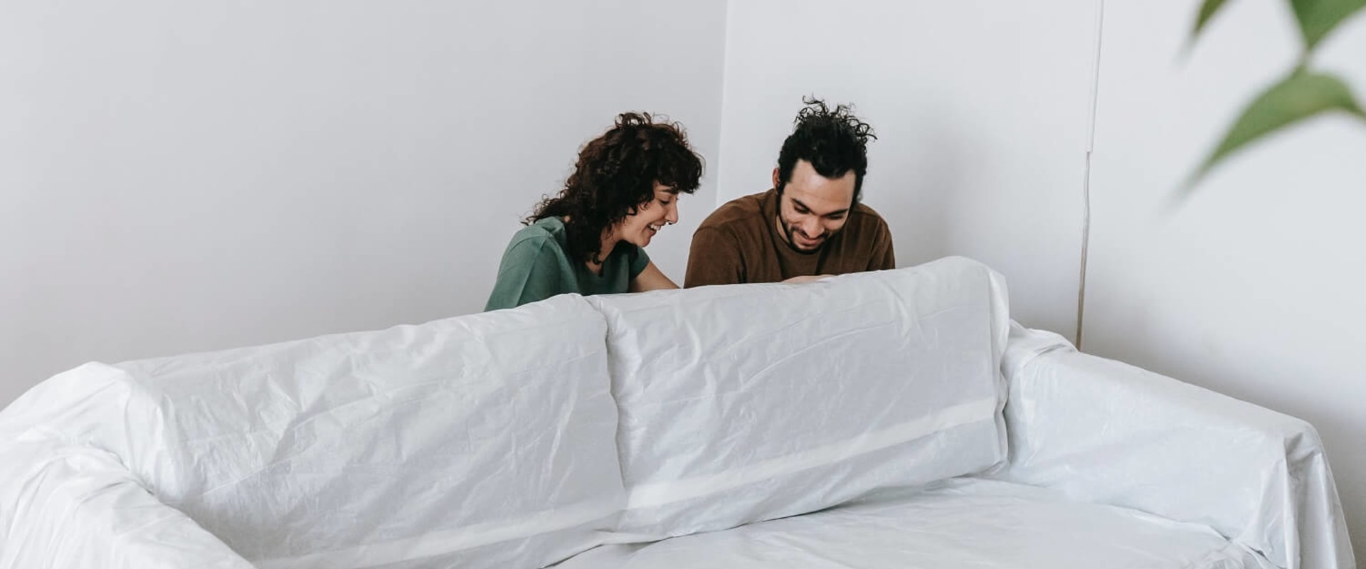 How To Safely Remove Bed Bug Infested Furniture Yourself